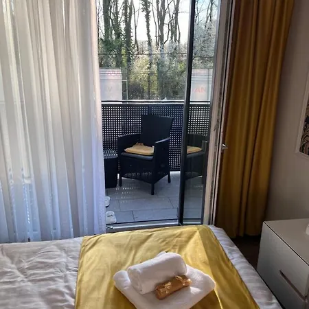 Dylara De Lux Apartament Apartment *